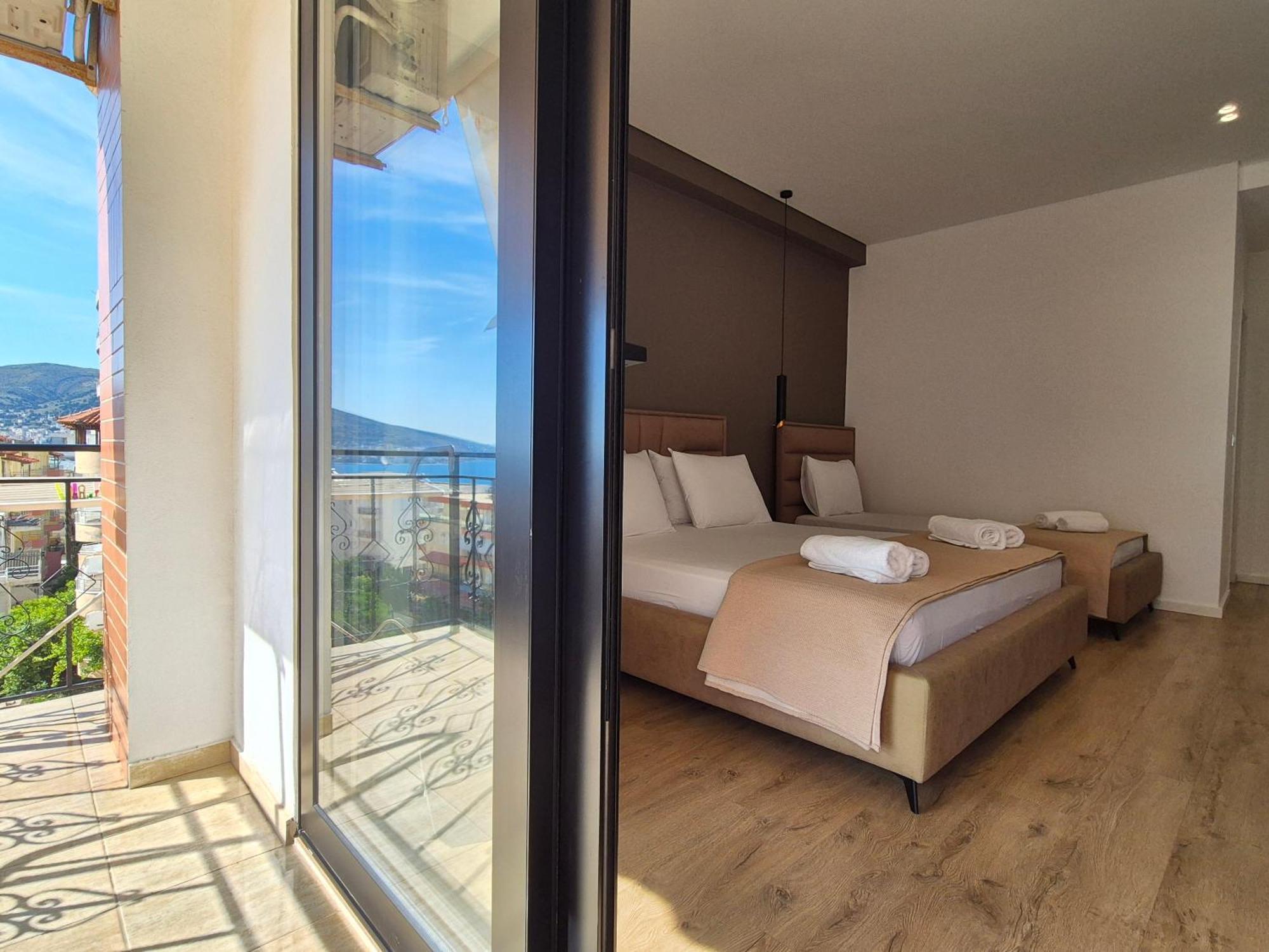 Augusto * Sarandë
