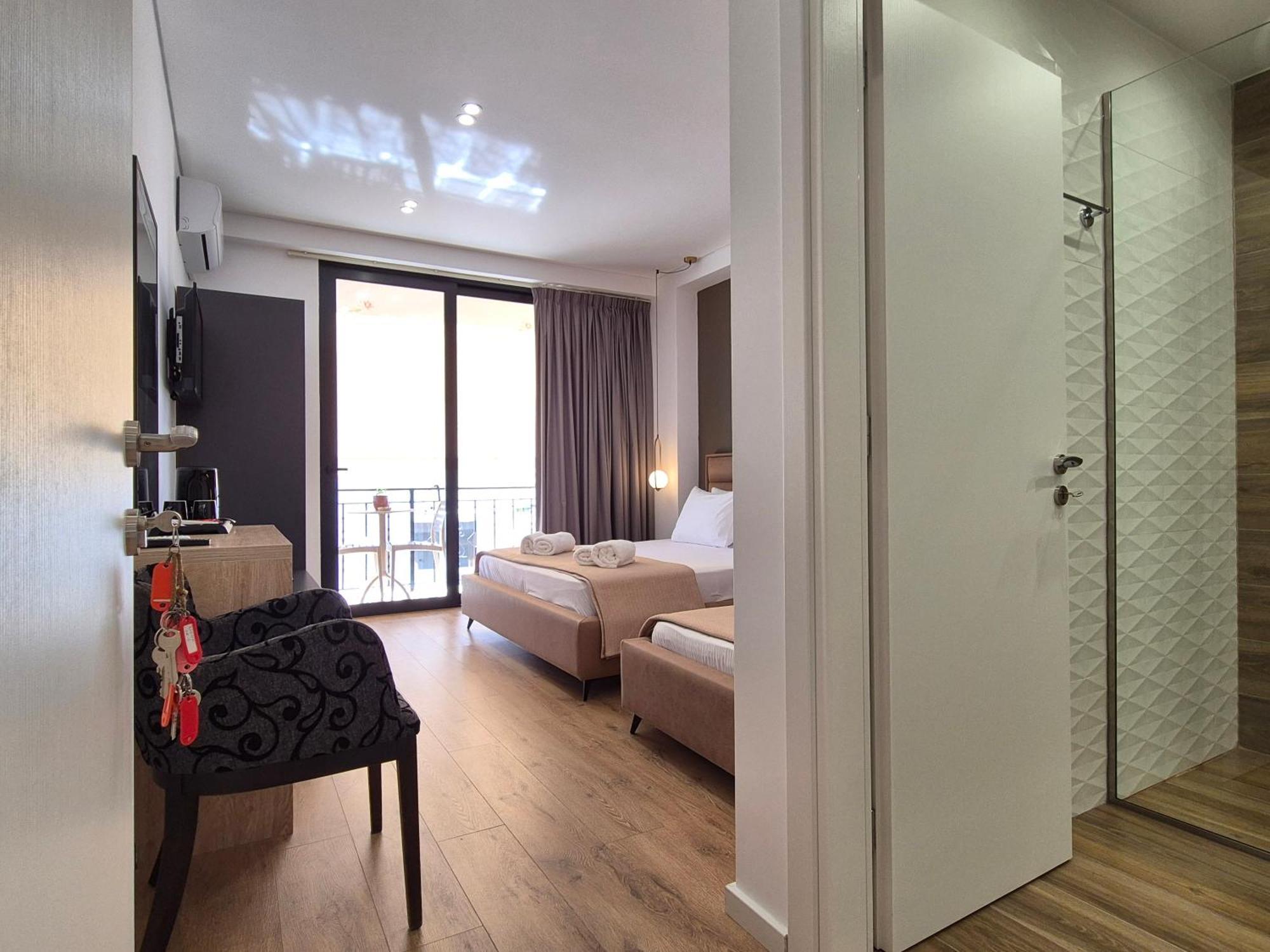 Augusto Hotel